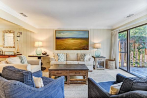 2129 Beach Wood